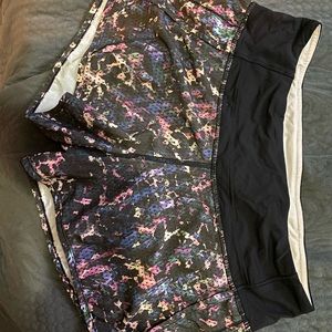 LULU LEMON SHORTS!🍋🍋